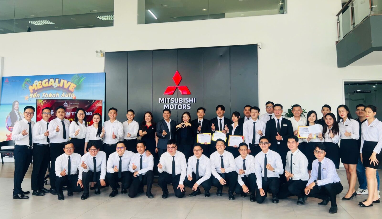 phong-kinh-doanh-mitsubishi-ben-thanh